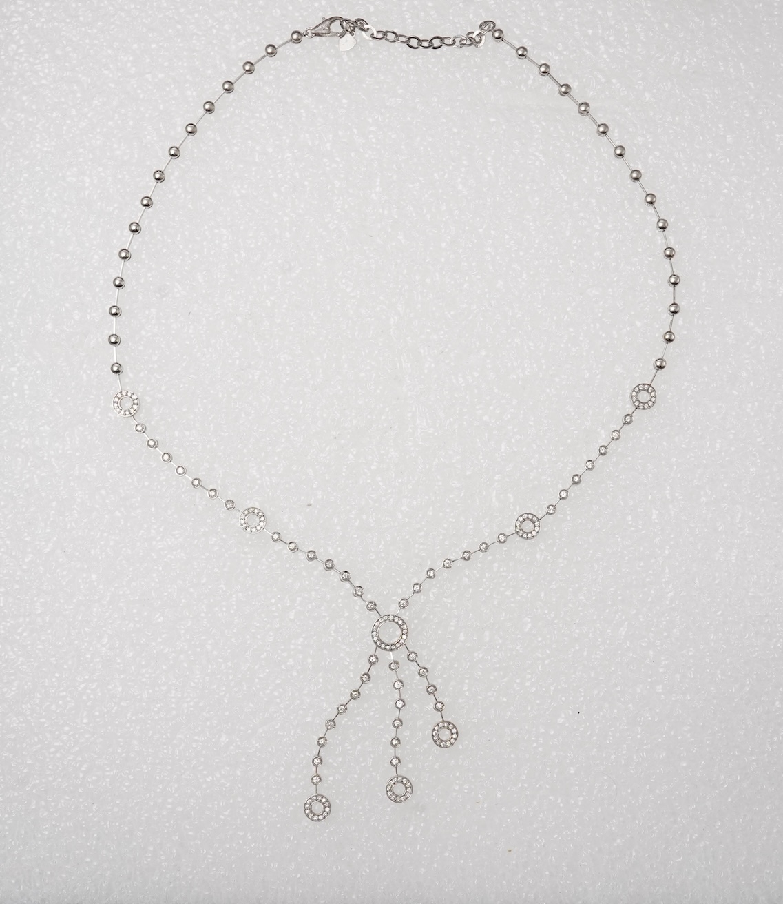 A diamond necklace